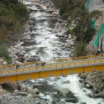 Barandas viales y barreras de contención